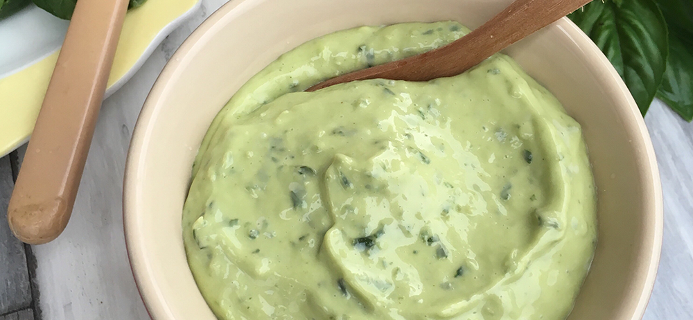 Paleo Basil Mayonnaise